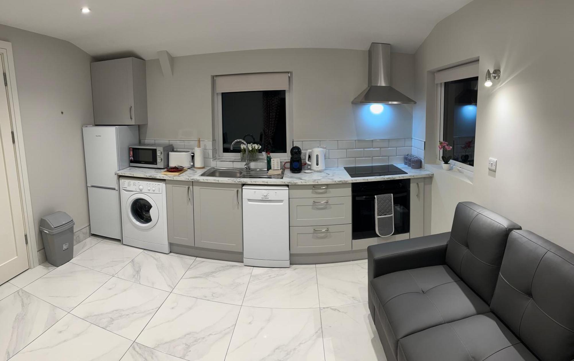 Atlantic Sea View Apartment Тралий Екстериор снимка